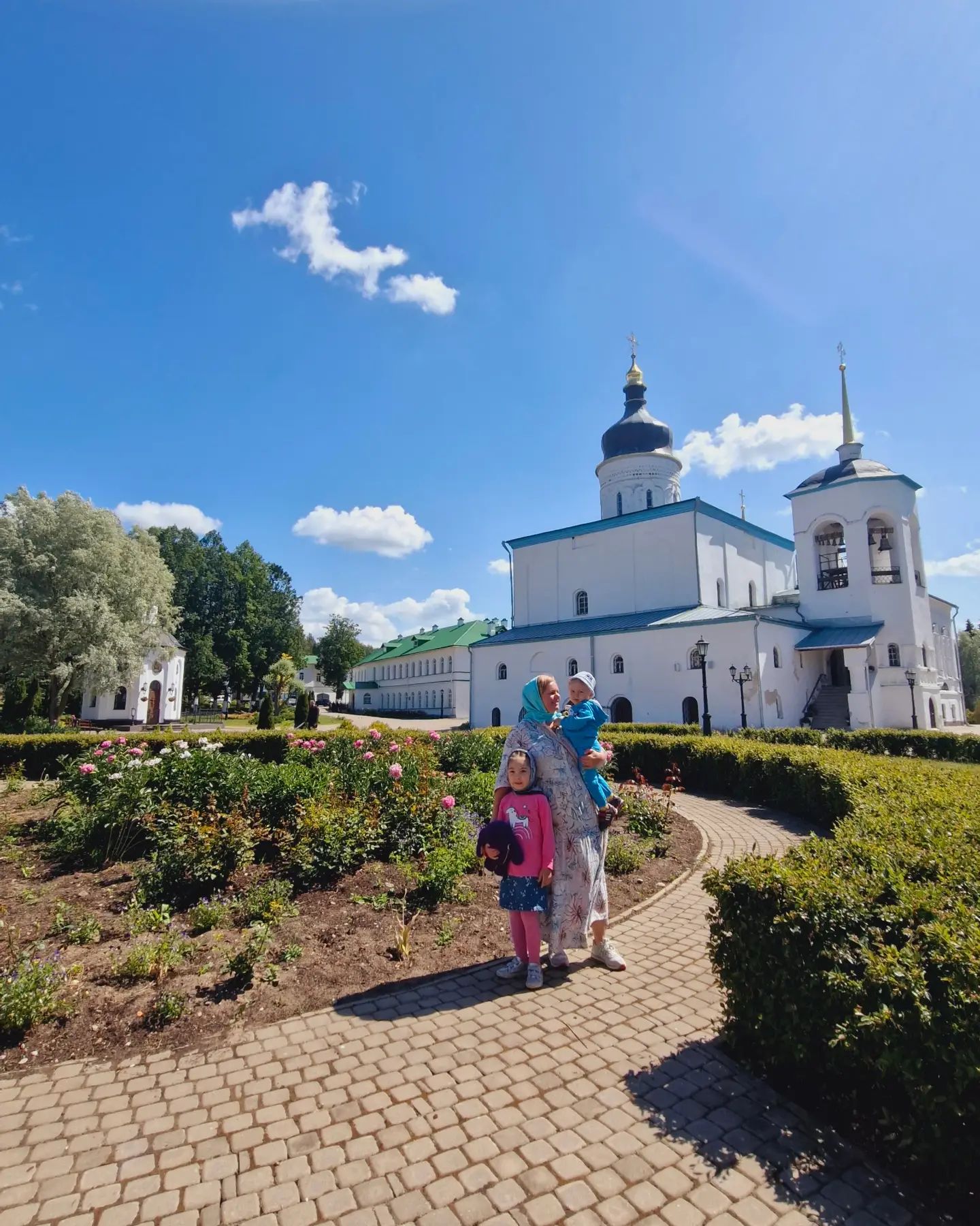 Июнь....

#летоэтомаленькаяжизнь