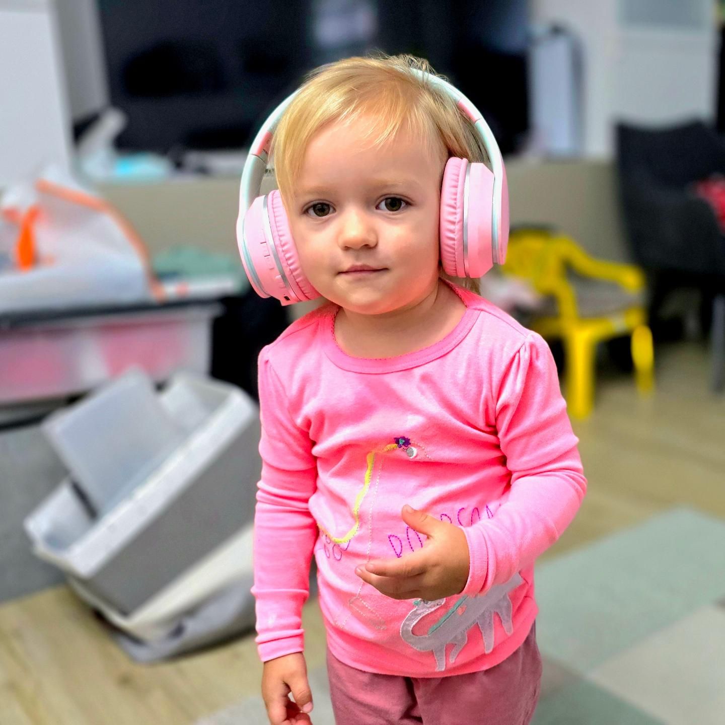 jung.swjatoslaw в LOOKY. #donnerstagmorgen,#musikzeit. Vor dem Kindergarten...