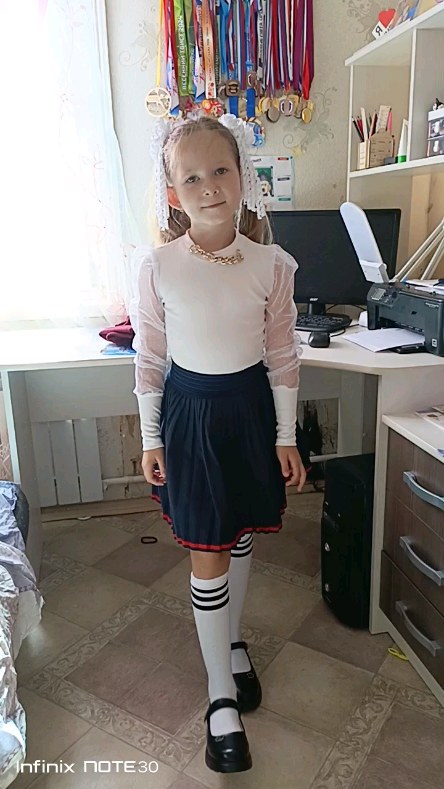 korsak_25 in LOOKY. . Закрываем тренд😁
