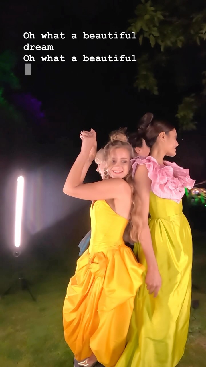 rid_daria в LOOKY. . White party of @vict...