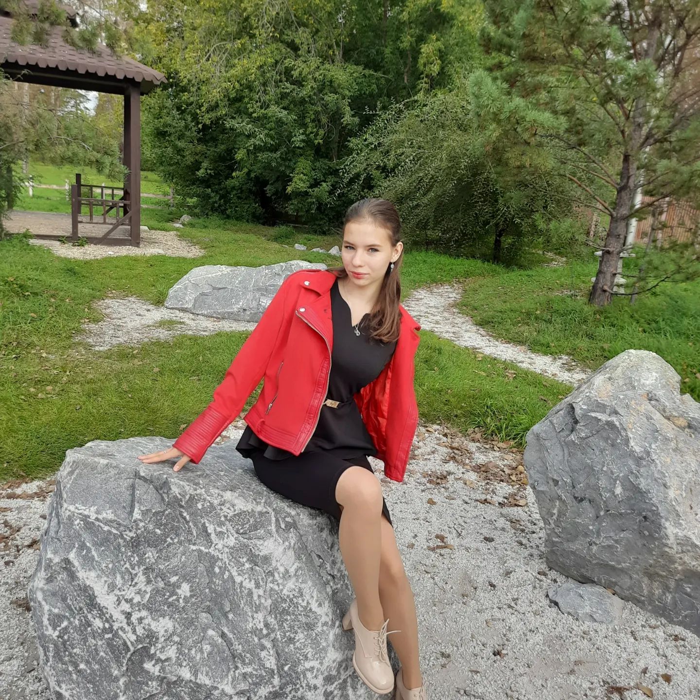 lubaliza13 в LOOKY. . Я студентка!!!!!
