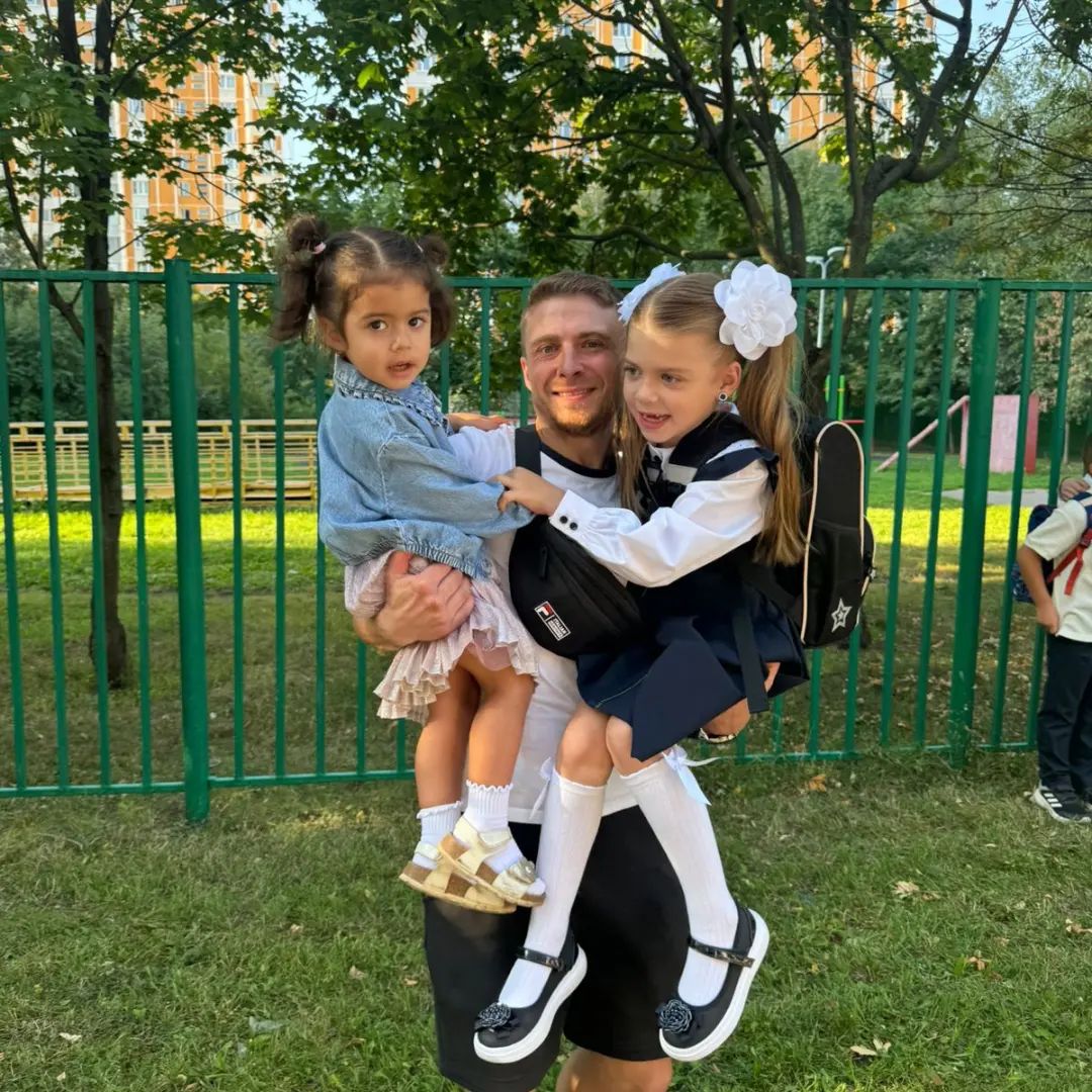 alekseiprikhodskii в LOOKY. . Первый 🥇 класс) 
Ка...