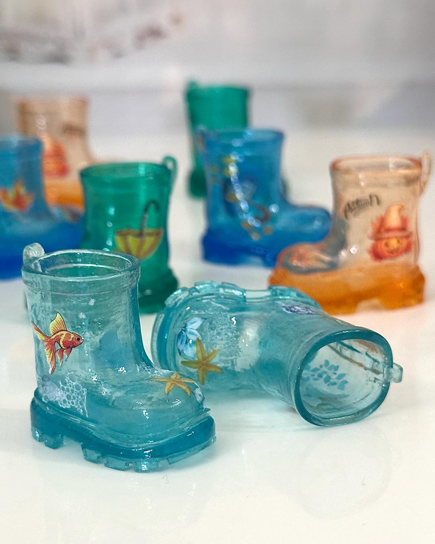 stranamalyshej в LOOKY. #dollboots,#bootsfordoll,#forBlythe,#monstdoll,#monstshoes,#dollrainboots,#waterboots,#сапожкидлякукол,#сапожкидляблайз,#сапогидлякукол,#сапогиблайз,#обувьдлямонст,#монст,#stranamalyshejshoes. 🙂💦 Прозрачные сапо...