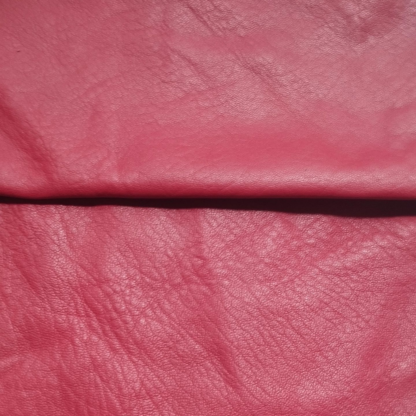 Sheepskin Leather
 
For any query or quotation feel free to contact us:
Email: info@corsaleathers.com
Phone no: +92-330-2650650
Website: www.corsaleathers.com

#etruscapelli
#pelleovina
#pellevera
#pelleartigianale
#cuirdagneau
#cuirdequalité
#schafsleder
#naturleder
#cuerooveja
#pieldeoveja
#schapenleer
#natuurlijkleer
#naturalnaskóra
#courodeovelha 
#couroartesanal
#corsaleathers 
#sheepskinleather 
#corsa