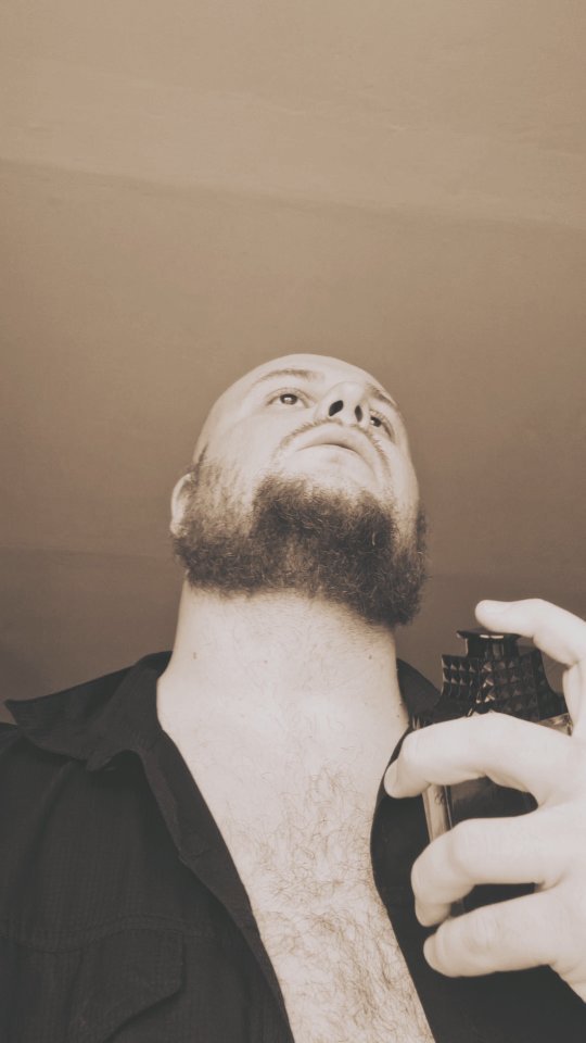 shakinzlevit в LOOKY. . null