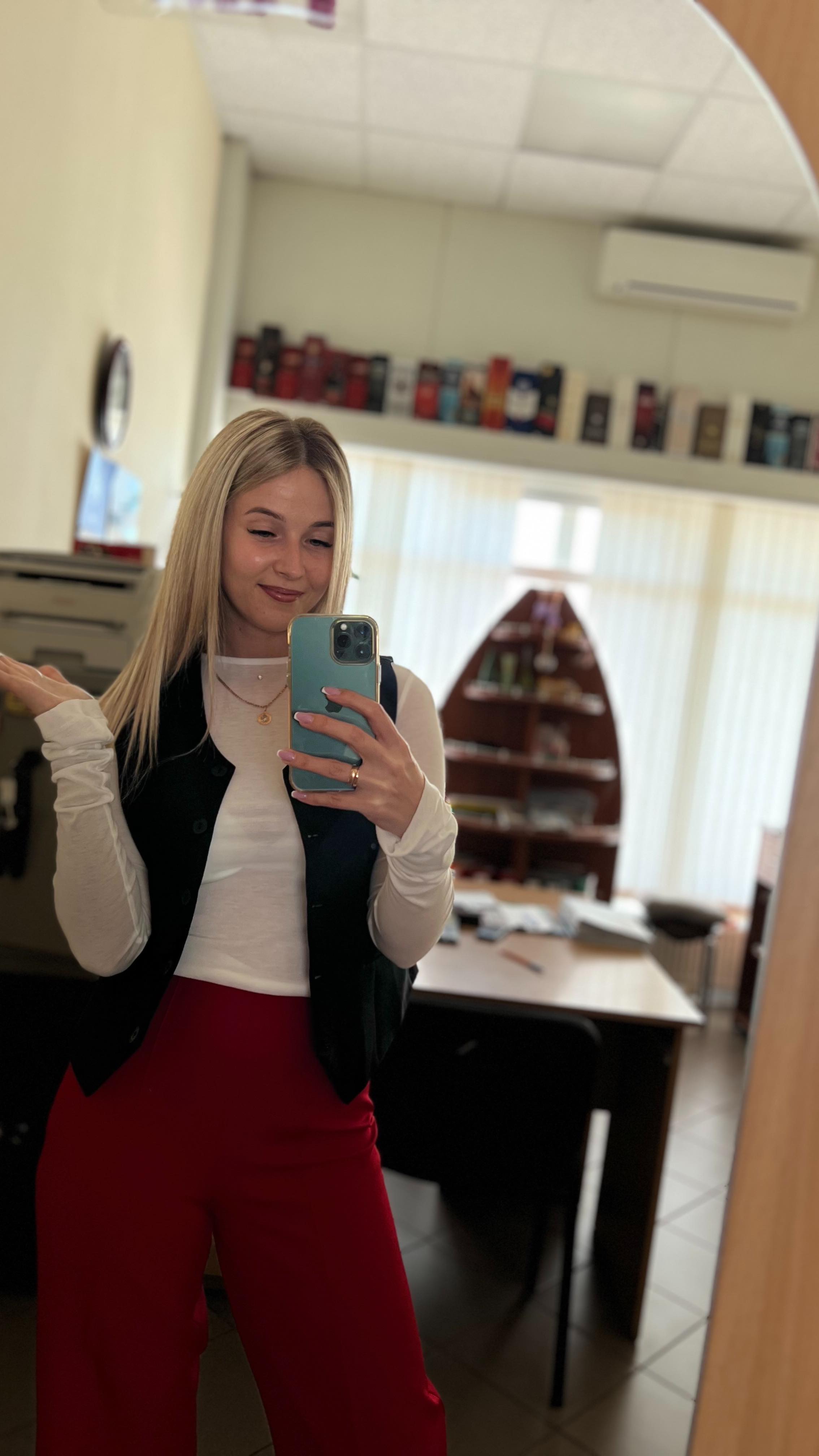 davydova_alina27 in LOOKY. . Ну что, родители, ак...