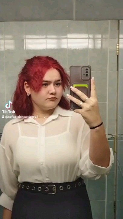 _sofya_aleksandrova_ в LOOKY. . null