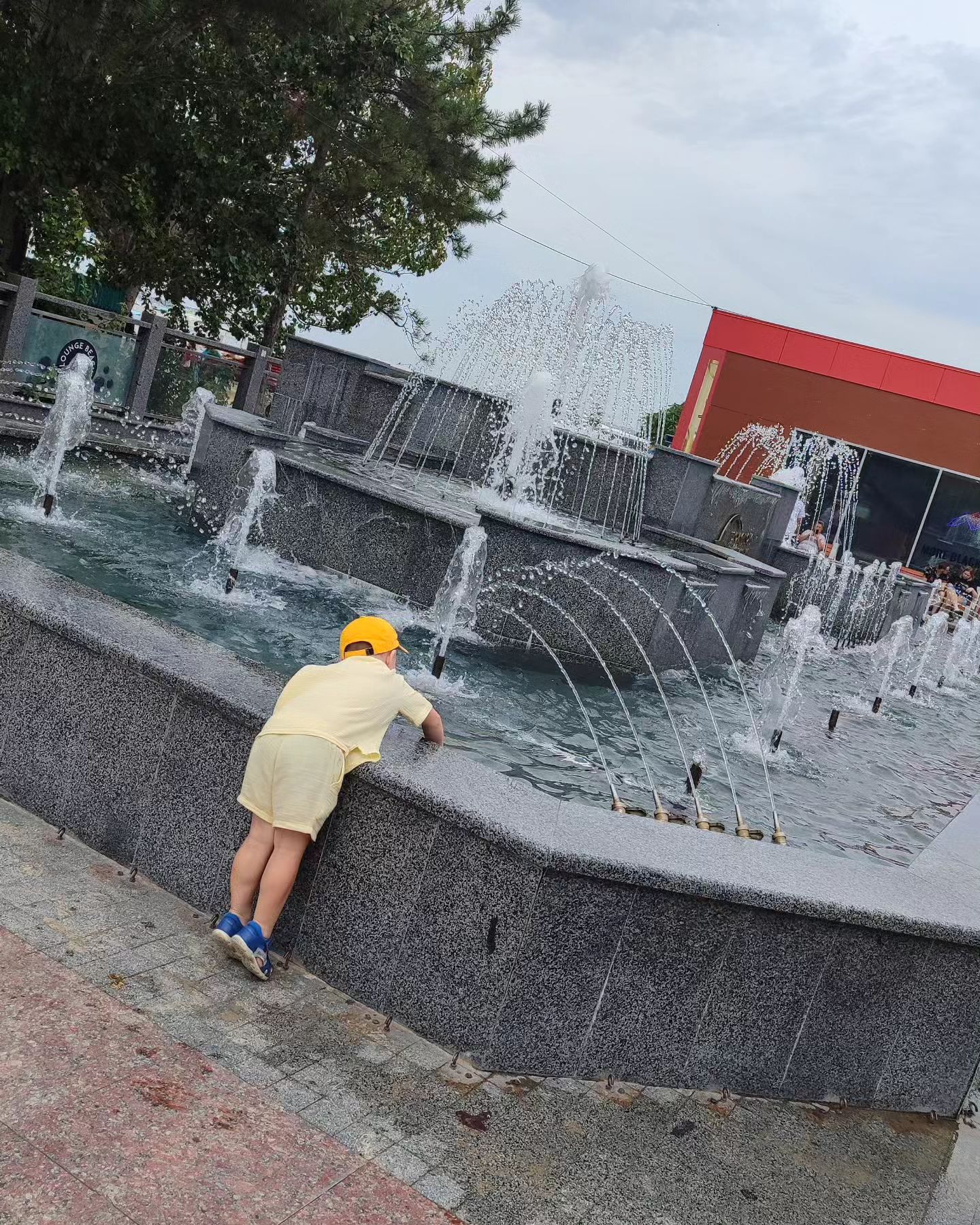 ratibor_ss в LOOKY. . На Чиле на расслабон...