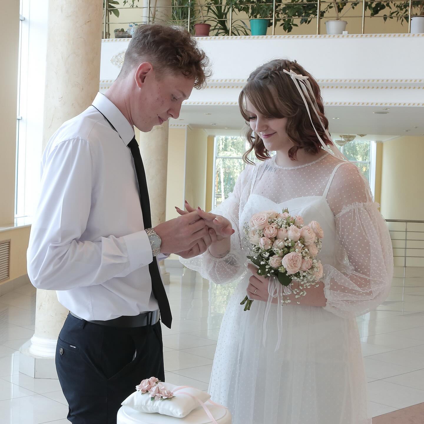 xiwji in LOOKY. . 24.08.24 💍💜🧸