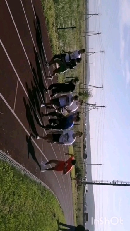 19edenhollen77 в LOOKY. #бегвреден,#бегун,#бегнабайкале,#бег,#бегвкайф,#running,#run,#runhappy,#running,#большоеголоустное,#байкал. Возил 6 сентября шко...