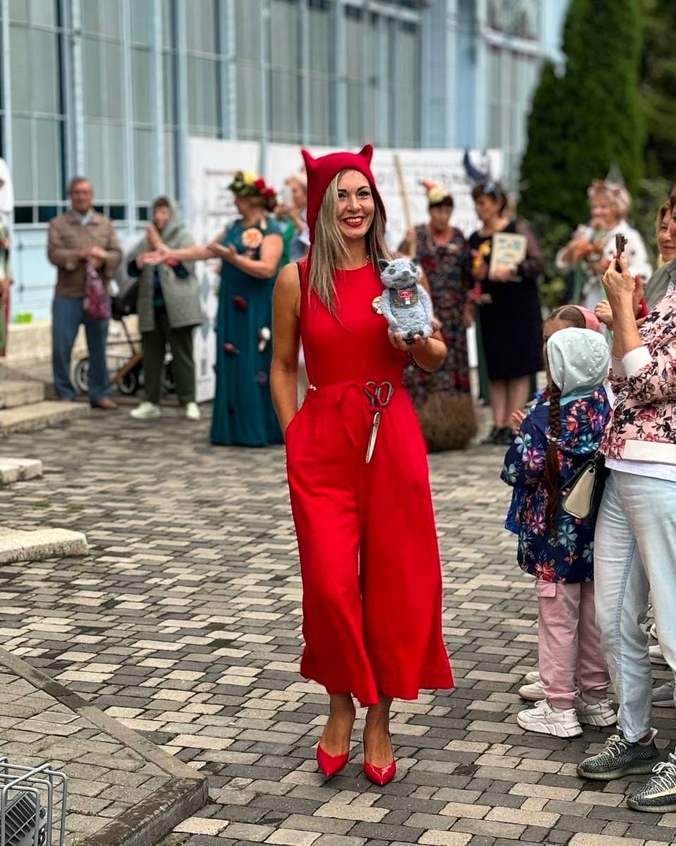 mamatekilala in LOOKY. . Неважно, с короной н...