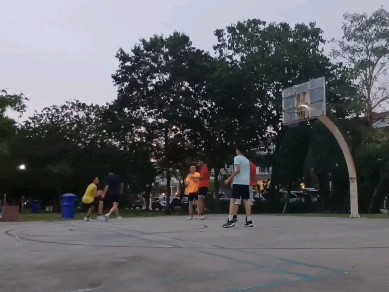 5ryan09 в LOOKY. #basketballedits,#ballislife🏀,#basketballclips,#ball,#hoopersofinstagram,#hooper,#sport,#09,#viral,#reels,#smooth,#hoop. Too smooth😮‍💨
-
#b...