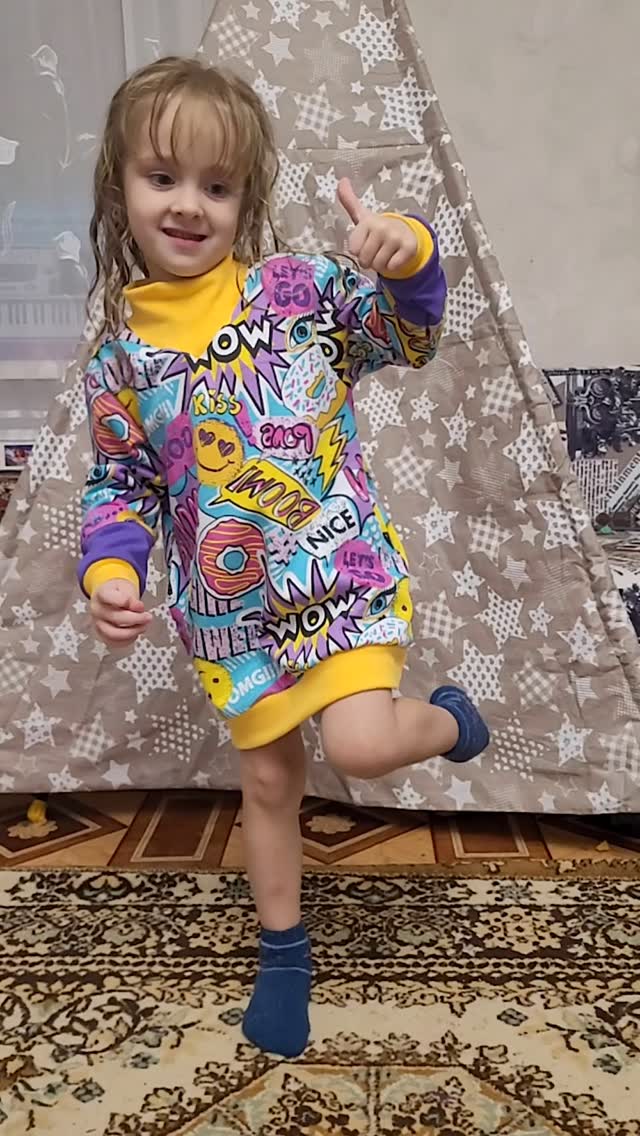 vigvam30ru в LOOKY. #мамашьет,#шьюдома,#толстовка,#платье,#детскийтекстиль,#тренд. К холодам готова✅
#м...