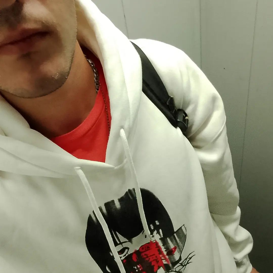 kyotoproduction в LOOKY. . null