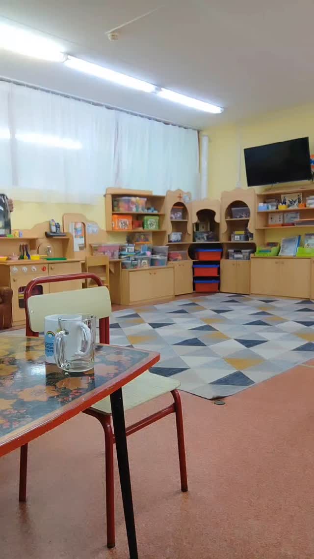 pravdinasveta в LOOKY. #работа,#воспитатель,#четверг,#осень,#люблюприроду,#люблювязать,#вяжувсегда,#вяжутнетолькобабушки. Смех смехом 🤣🤣🤣🤣...