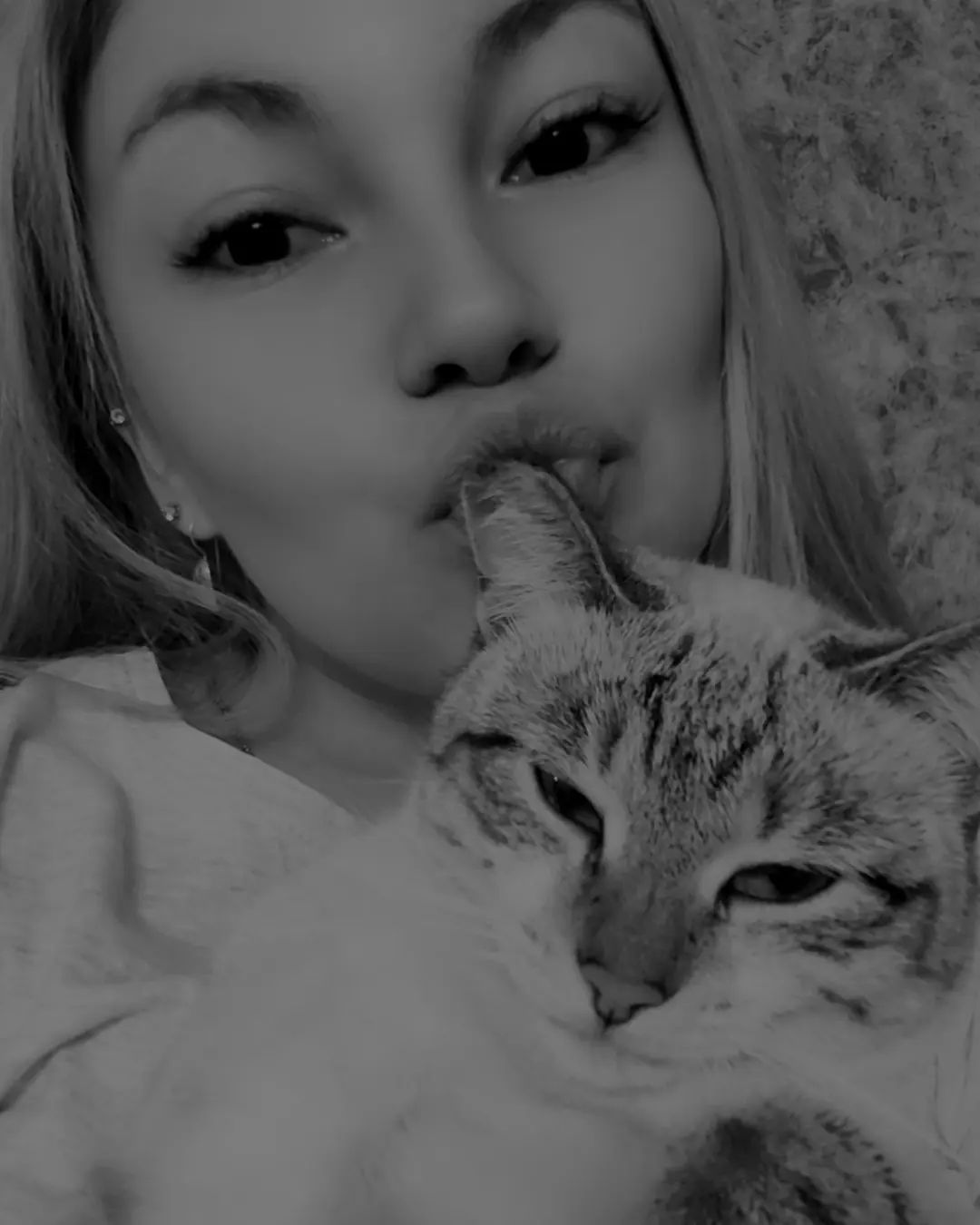 a_pustotina в LOOKY. . null