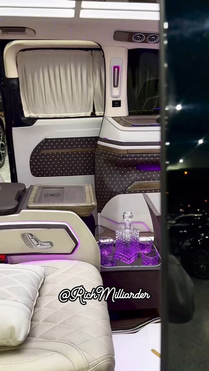 richmilliarder в LOOKY. #rich,#millioner,#money,#milliarder,#business,#richmen,#businessmoney,#moneyrich,#dollars,#idea,#richmilliarder,#motivation,#follow,#richmindsets. 👉 @richmilliarder L...
