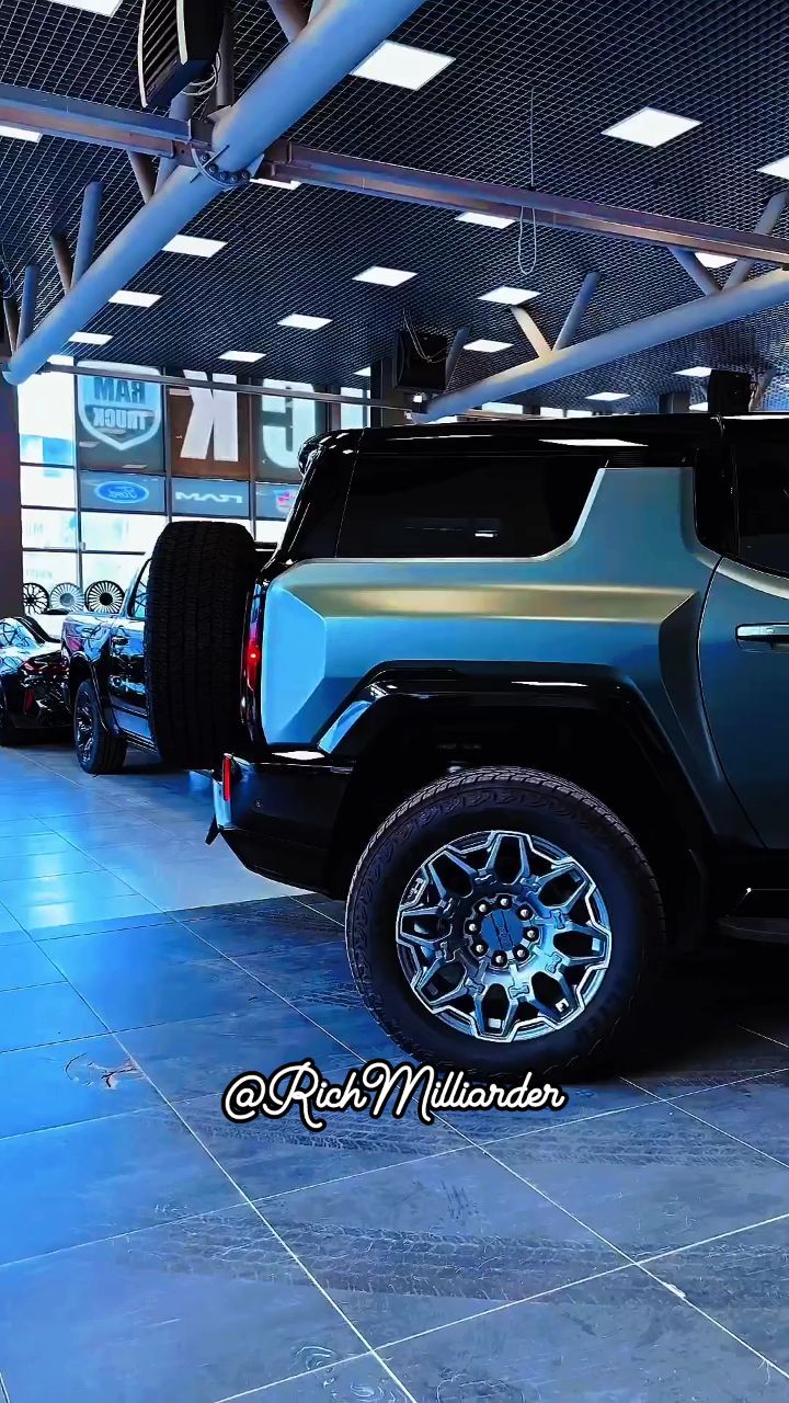 richmilliarder в LOOKY. #rich,#millioner,#money,#milliarder,#business,#richmen,#businessmoney,#moneyrich,#dollars,#idea,#richmilliarder,#motivation,#follow,#richmindsets. 👉 @richmilliarder L...