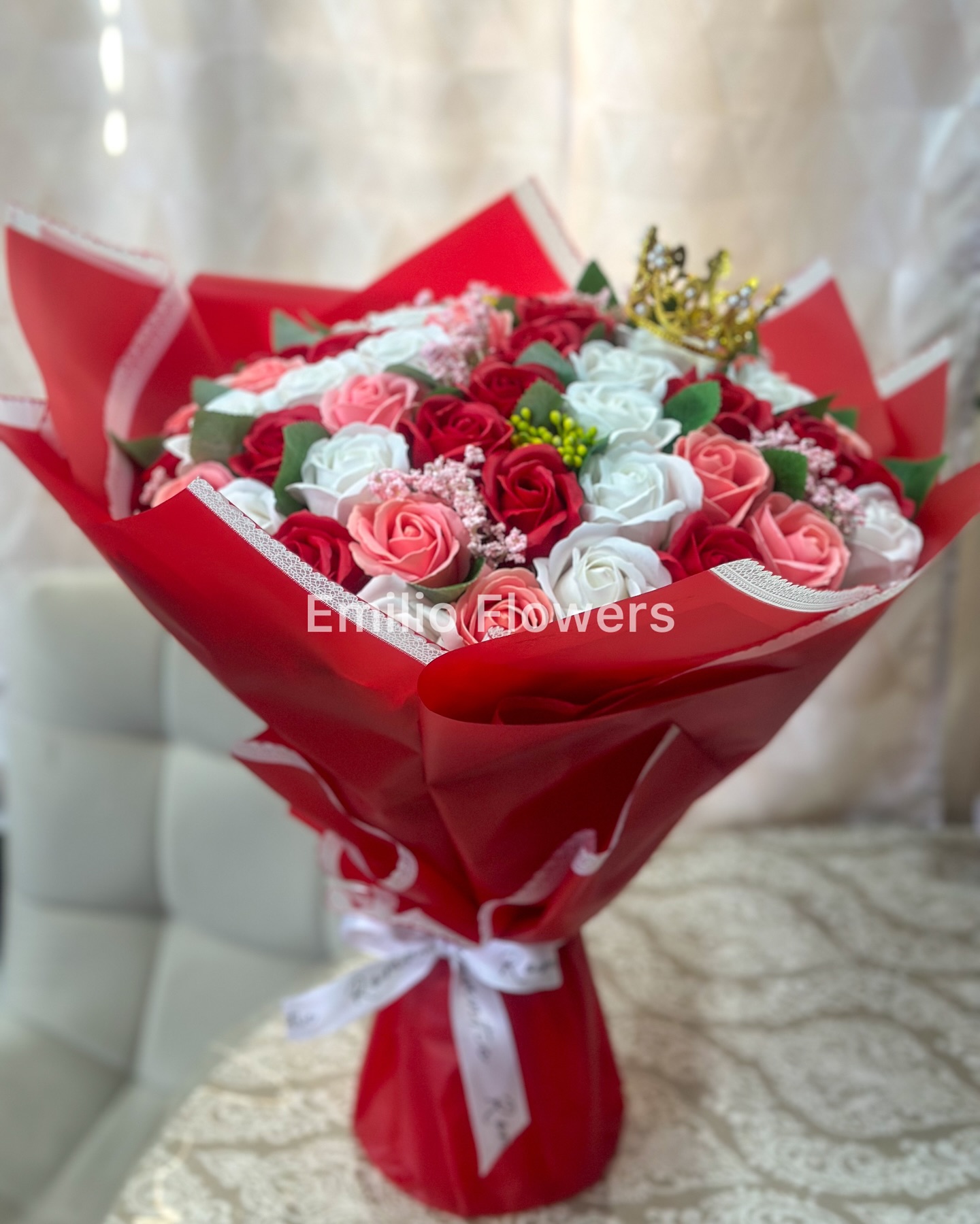 flowers.emilio в LOOKY. #букетизмыла,#букетизмыланорильск,#норильск,#талнах,#оганер,#каи,#дудинка,#нпр,#подарок,#сувенир,#праздник,#деньрождения,#свадьба,#севернорильск,#emilioflowers,#emilioflowersnorilsk,#букетвруках,#самыйсеверный,#таймыр,#emilioflowersбукеты,#8марта. В наличии 🌹🌹🌹
Бук...