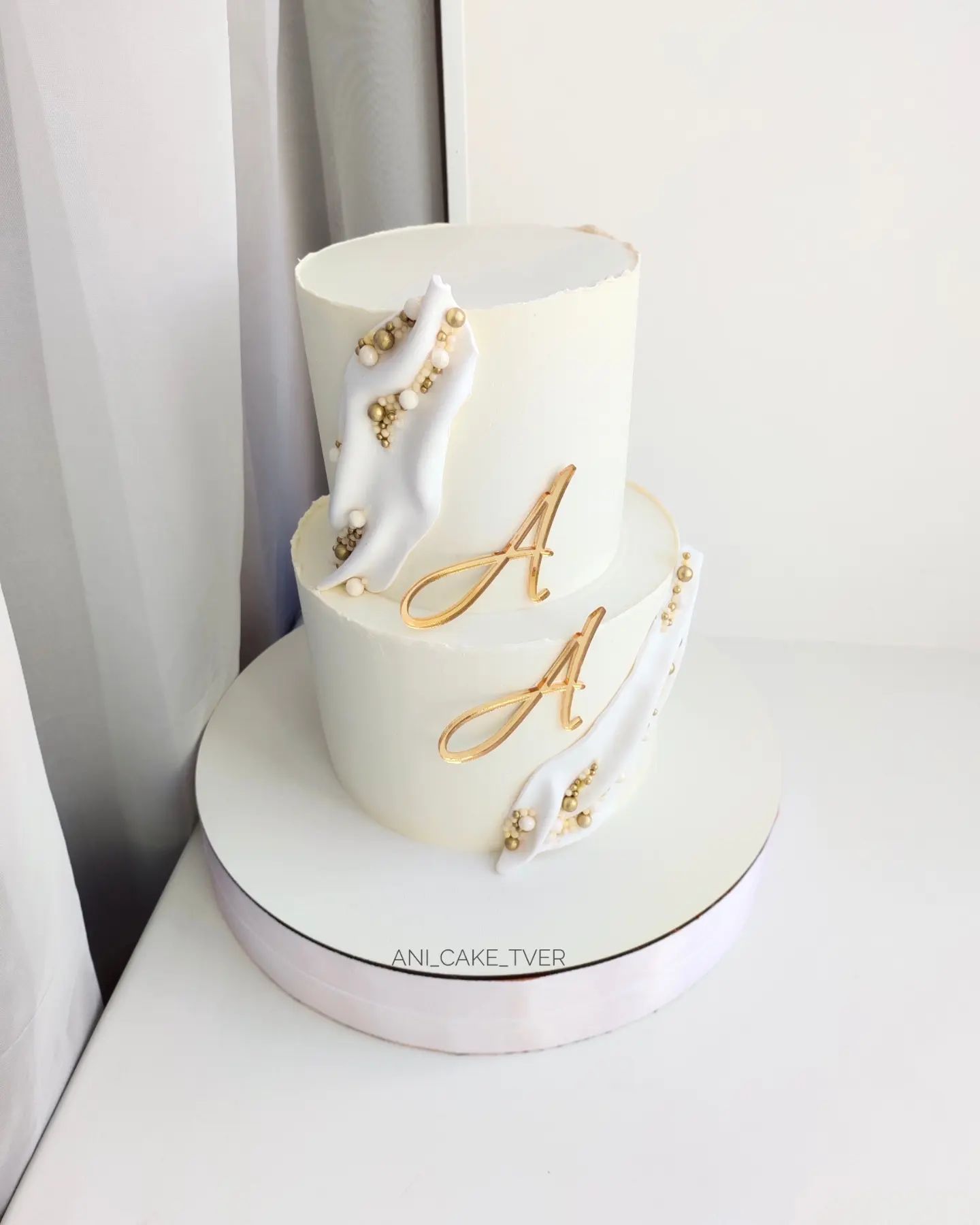 ani_cake_tver в LOOKY. #тортытверь,#тверьторты,#тверь,#тортыназаказтверь,#свадебныйторт,#свадебныйторттверь,#камернаясвадьба,#тверьсвадьба,#свадьбатверь,#тверь2024,#тверьторт,#людитверь,#молодоженытверь,#невестатверь. Свадебный торт 
Внут...