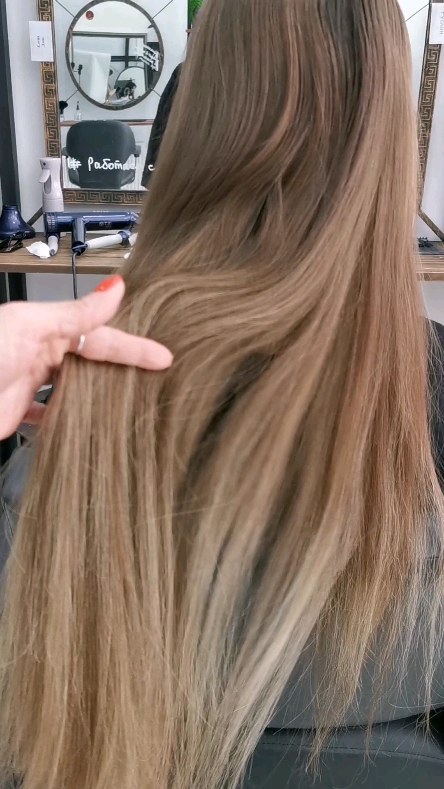 lena_dias_hair в LOOKY. . null