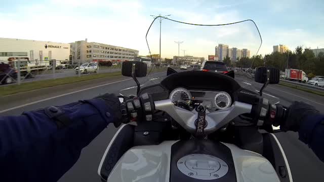 dinar_usmanov в LOOKY. #погоня,#гибддказань,#мотобат,#мотопогоня,#погоняказань. Что может быть лучше...