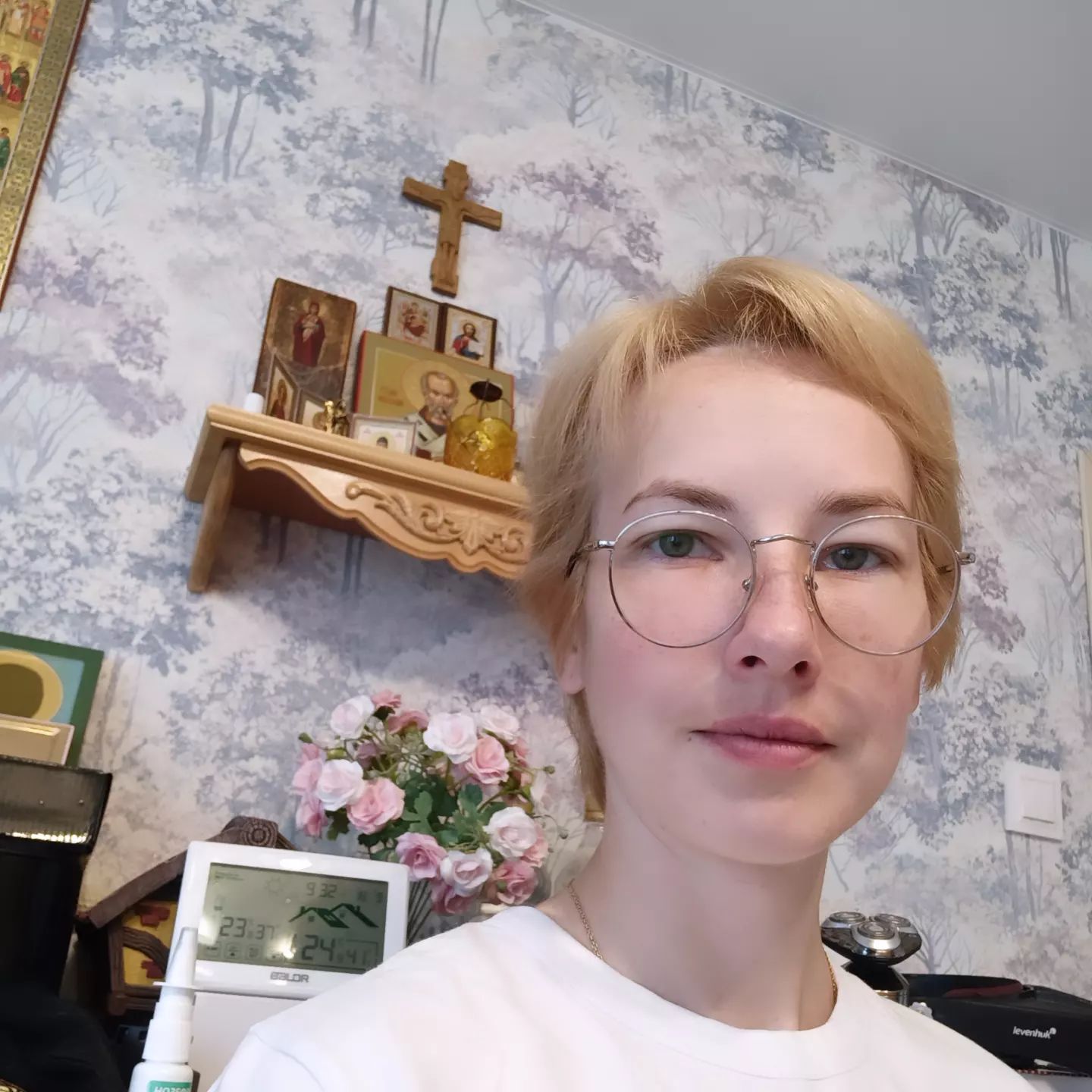 lotkova_ikoni in LOOKY. . null