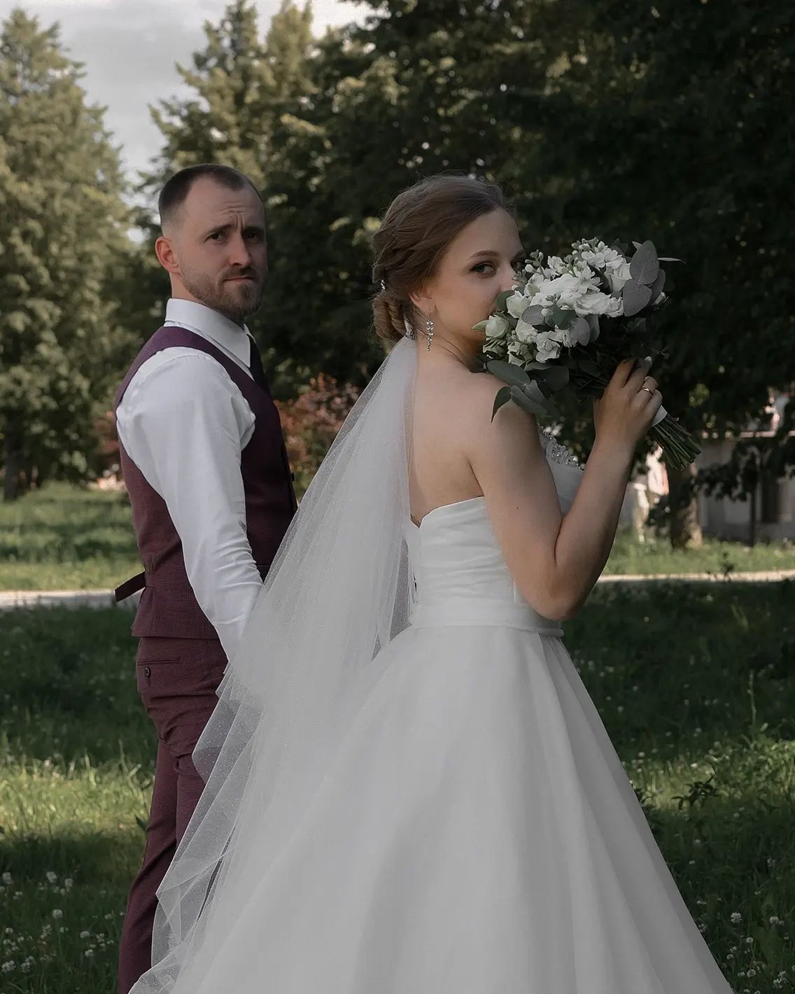julu.k в LOOKY. . Молодые и счастливые...