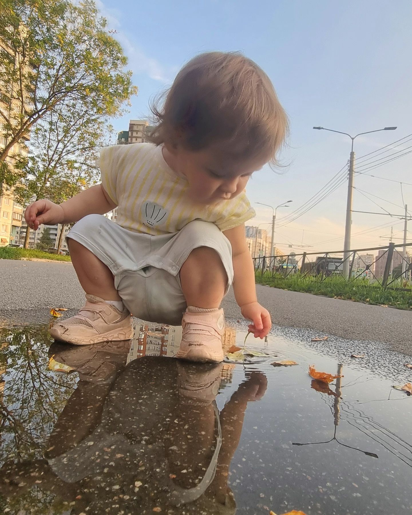 А потом мы сели в лужу попой
Было красиво❤️☺️