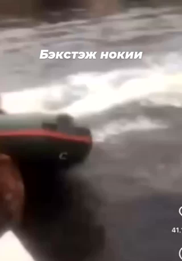 kole_hug в LOOKY. #nokia,#tsb,#opt,#34,#28. Трек и клип в сети е...