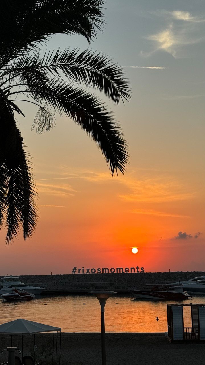piter_v_serdtse в LOOKY. #rixosmoments,#rixos,#rixoshotels,#see,#sunset,#отпуск,#рассвет,#море,#пляж,#солнечныйберег. 🌟RIXOS Sungate 🌟

...