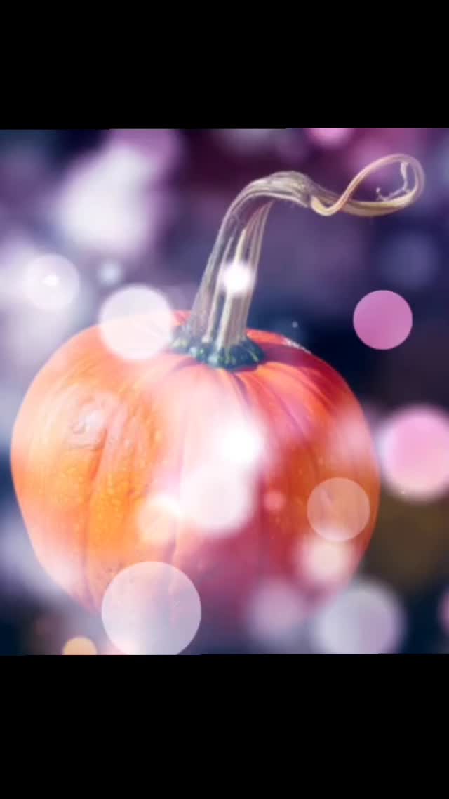 TIME TO SAMHAIN 🎃 в LOOKY. #Samhain,#timetosamhain,#timetohalloween,#AllHallowsEve,#SeasonoftheWitch,#charmedwitch,#OctoberWitch,#WitchAllYear,#halloweenfan. 39 days left until #...