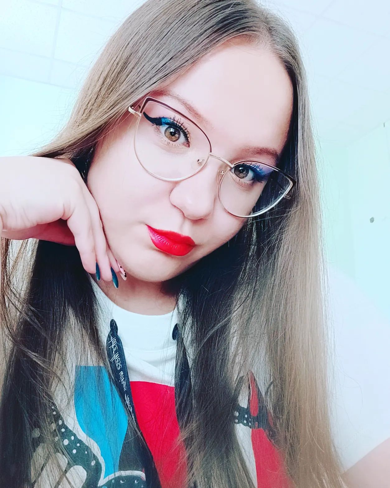 lav_dar_ser в LOOKY. #любовь,#красота,#кариеглаза,#жизнь,#семья,#счастье,#свобода,#дом,#новокузнецк,#сибирь,#2024,#мир,#макияж,#цитаты,#осень,#сентябрь,#отношения,#вместе,#молодость,#2003,#42,#мск,#спб,#улыбка,#топ,#тренд,#дуэт. Уверенность в глазах...
