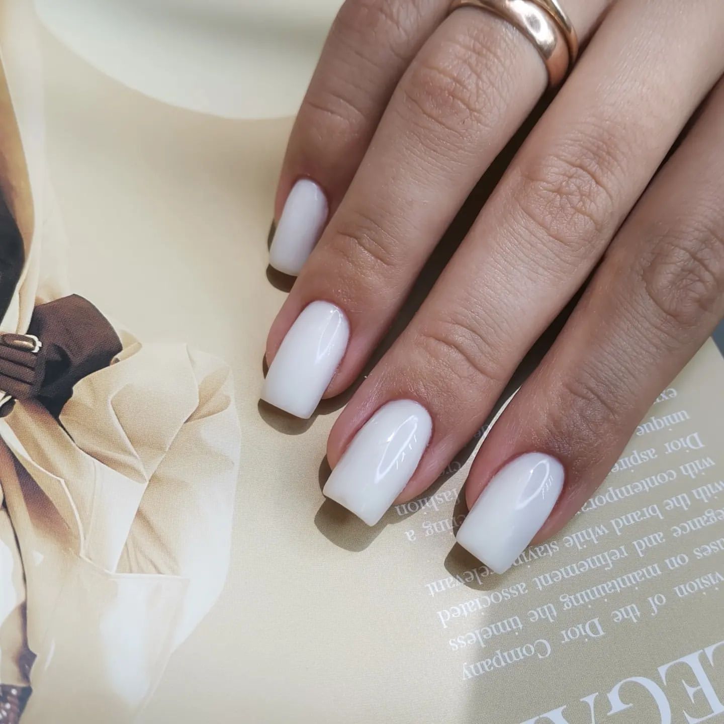 nails_manicur_brn в LOOKY. #маникюр22,#гельлак22,#ногтибарнаул. 🤍 Классический моло...