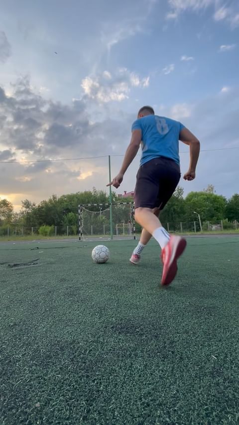 NormalDrive в LOOKY. #football,#reels,#instagram,#fypシ,#footballer,#footballplayer,#footballgame,#задания,#футбол,#челлендж,#chellenge. Жду ваши задания ⚽️
...