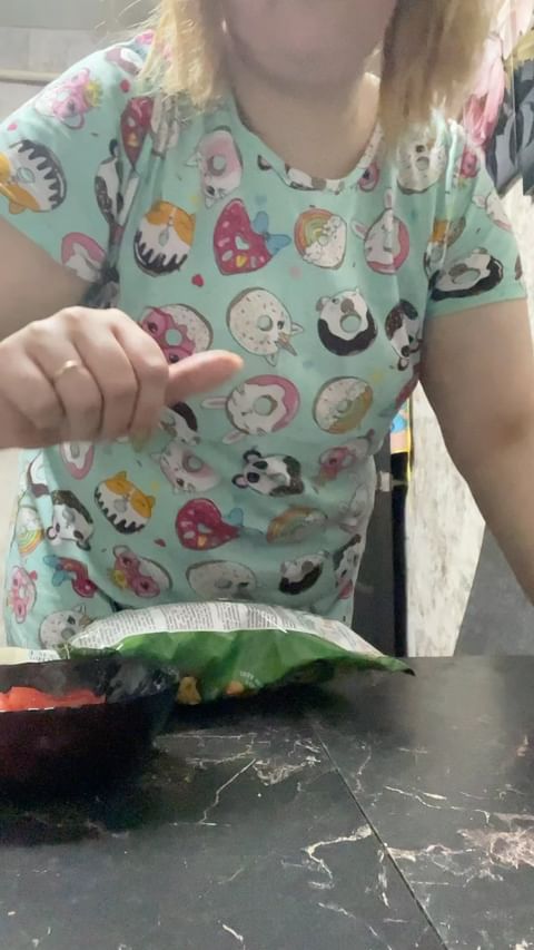 pandatra_69 в LOOKY. #рецепт,#салат. Салат из чипсов!
Рец...