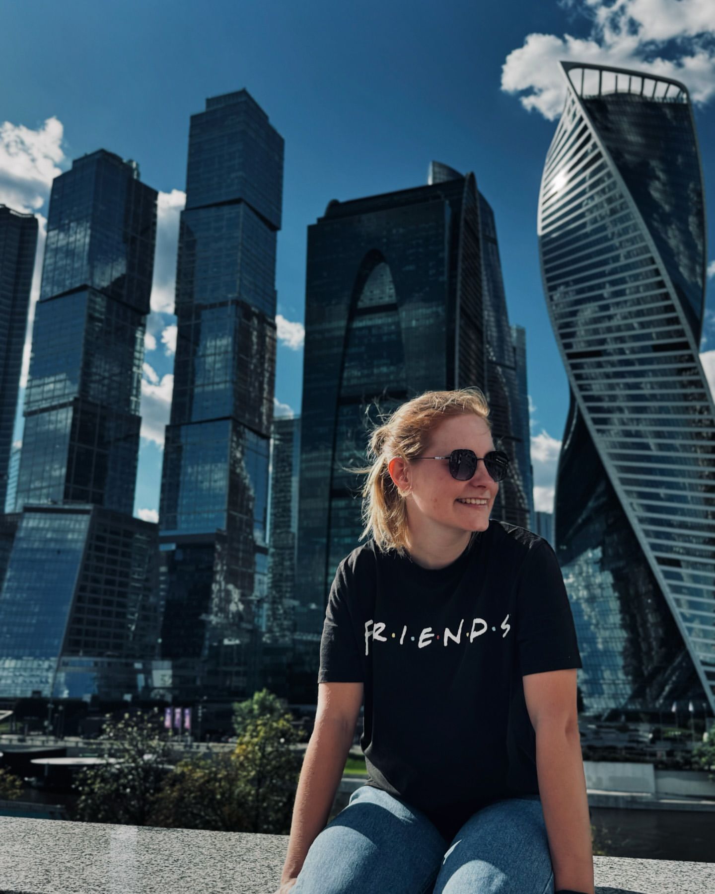sandraaasmr в LOOKY. . null