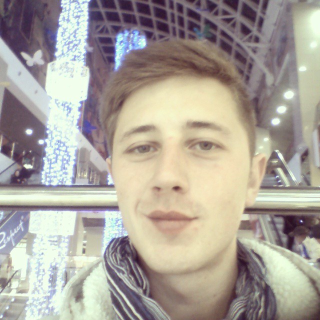 alekhm в LOOKY — Скучно одному :-) в Магнитогорске.