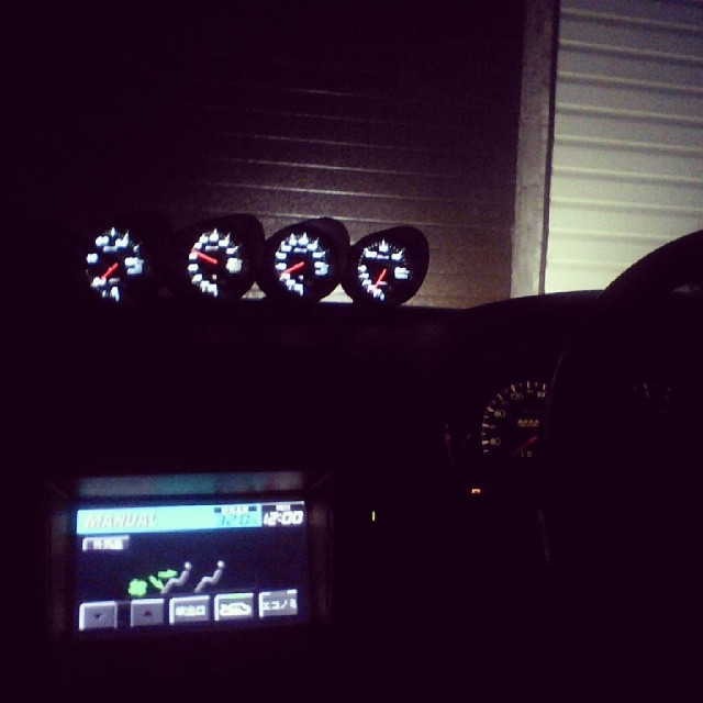 kuuuzzzma в LOOKY — Мне кажется я могу уже жить оставаться в Fenix Cars...))
#се