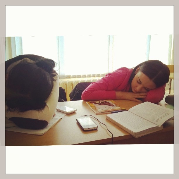 vika_kurlykova_smirnova в LOOKY — #пары #Группа#академия