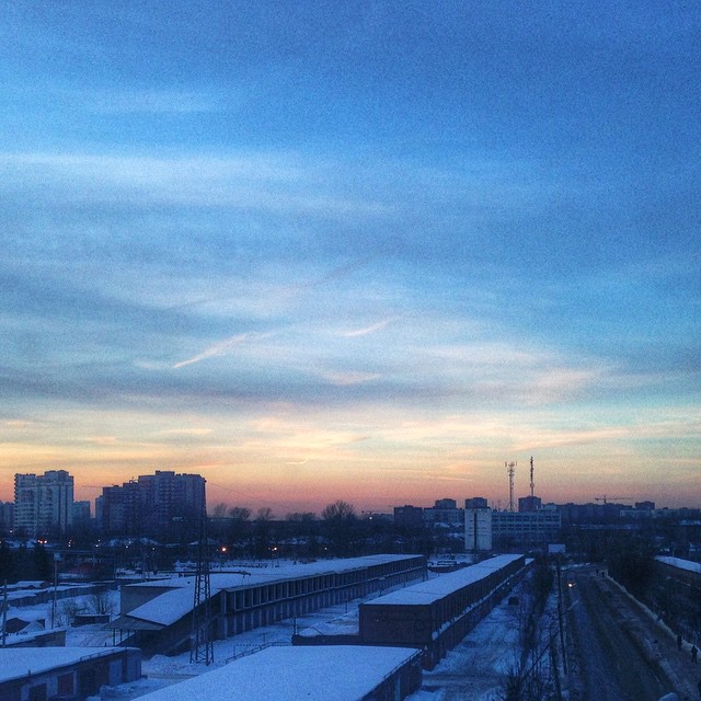 ermlv в LOOKY — #небо #закат #вечер #лобня #россия #5этаж #керам #sunset #sk