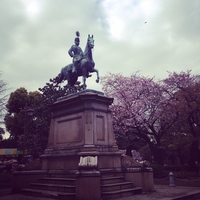 alt.arsv in LOOKY. #uenoparktokyo. #uenoparktokyo Какой...