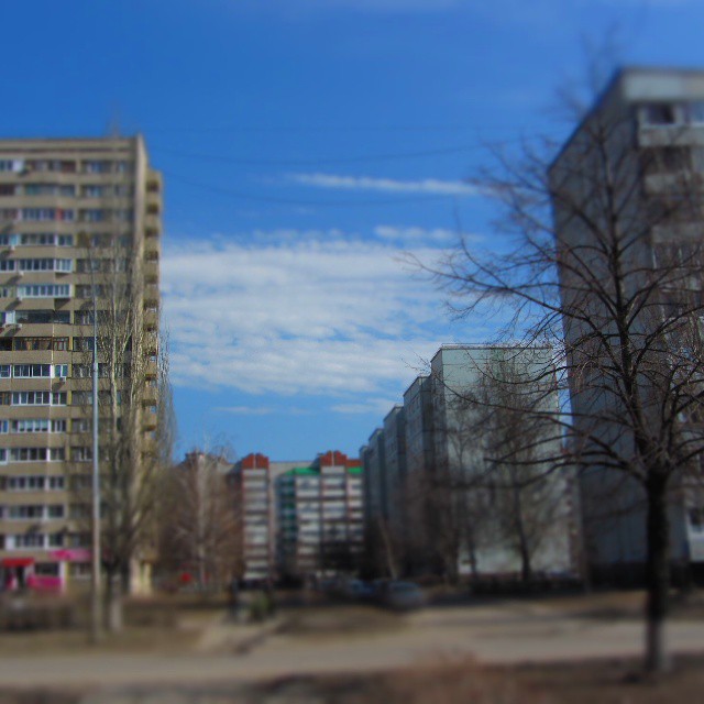 city.witch.lee в LOOKY — гулять под музыку всегда приятно #clouds #city #sky #spring 