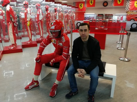 IvanDyvan в LOOKY. #f1,#Сочи,#музей. В ожидании болида. #...