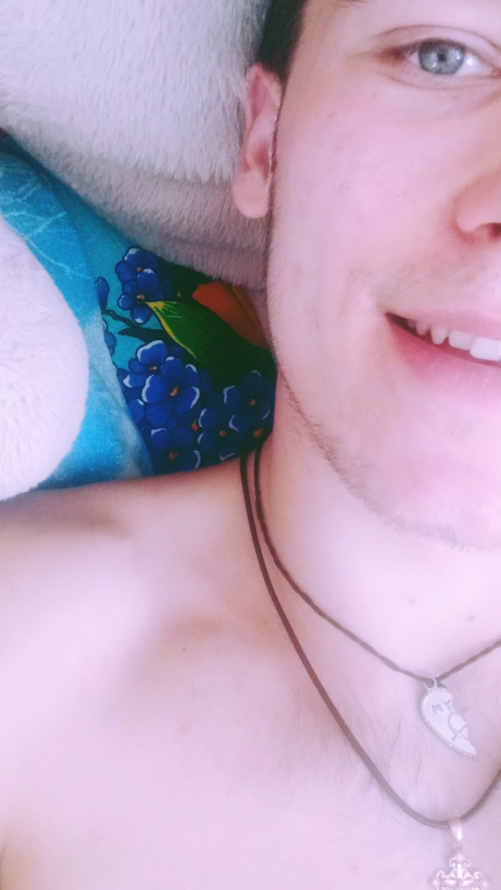Looky_1700915442215