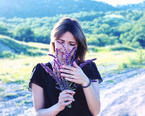 Alena Perfume ESSENS в LOOKY. . Всем привет,кто знак...