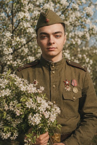 vladya22 в LOOKY. . Поздравляю с днём по...