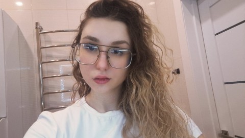 Ася в LOOKY. #лайфблог#chillwomanvibes. Привет, я Ася! ✨
Зде...