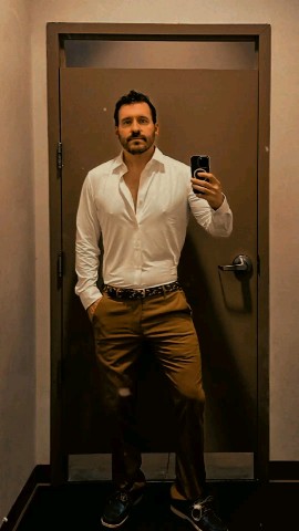 james_eric429 в LOOKY. . Всех с Новым месяцем