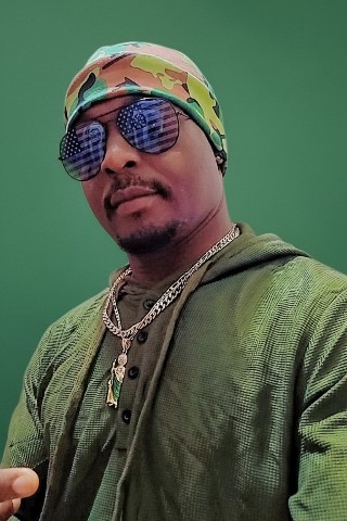 Dickson в LOOKY. . 